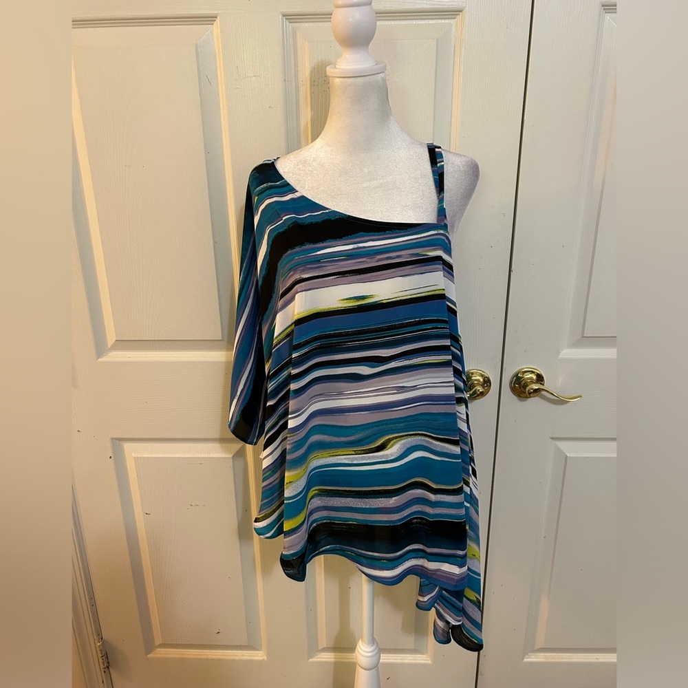 NWT one shoulder poncho from Bold Elements, XL